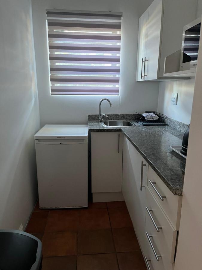 Studio 7 On Risa Port Elizabeth Exteriör bild