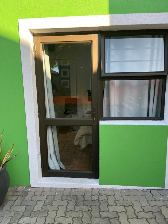 Studio 7 On Risa Port Elizabeth Exteriör bild